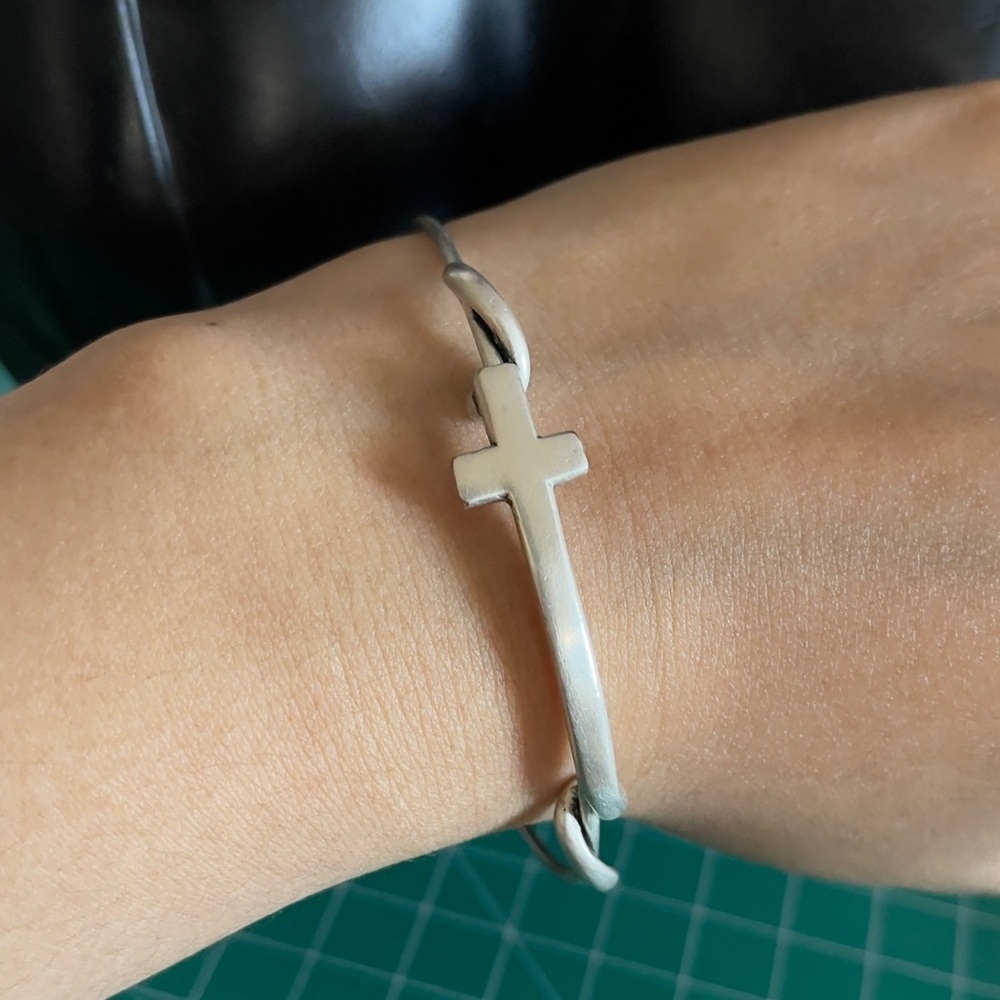 Silver tone sideways cross Alex and Ami adjustable bracelet - Picture 1 of 6